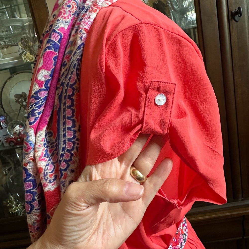 Tommy Hilfiger Coral Button-Front Dress with Printed Scarf Detail - Picture 5 of 11